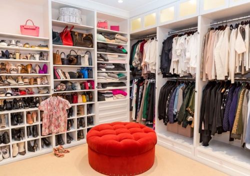 Walk in custom closet design to display your wardrobe and keep things organized