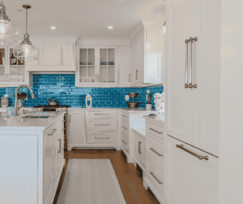 elegant whit ekitchen in annapolis maryland