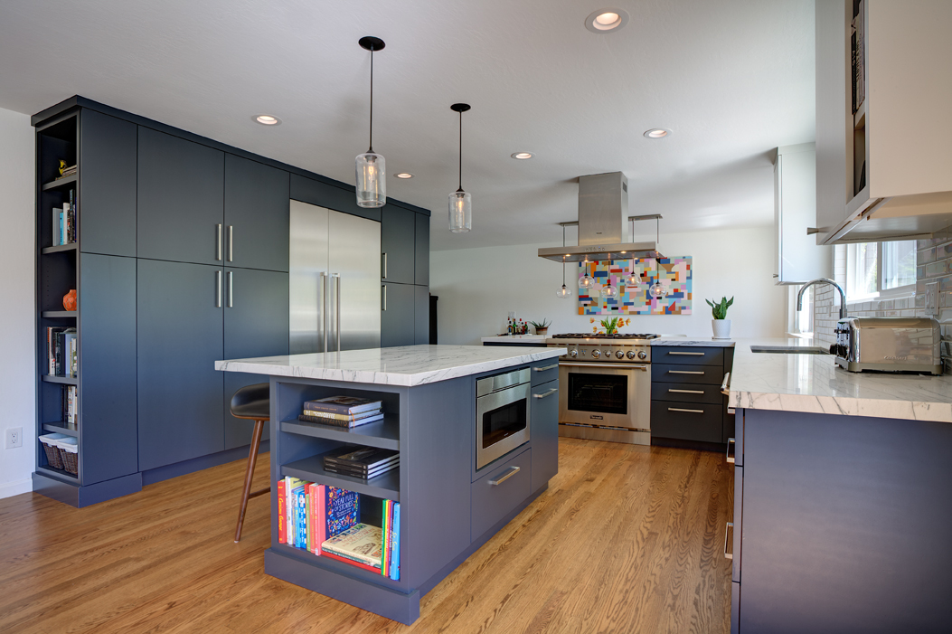 French Beret Navy Cabinets for a Modern Kitchen Design with Stainless Steel Appliances