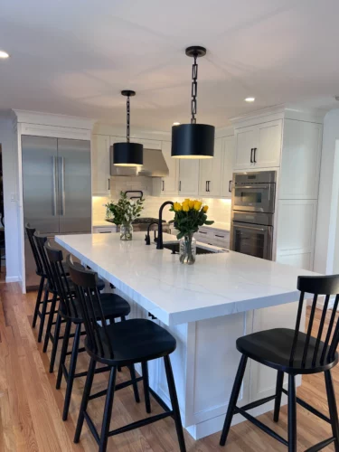 White Kitchen Cabinet