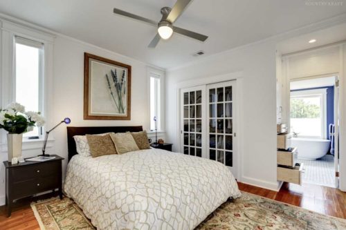 Bedroom dresser cabinet in Washington DC