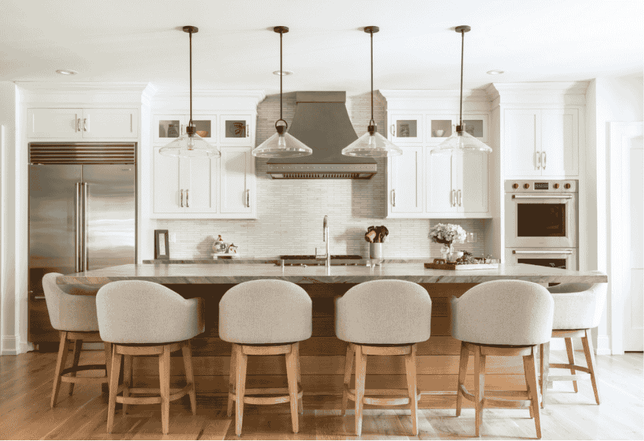 Discover a custom kitchen and butler’s pantry in Cheshire, CT, designed by AMS Kitchens with Kountry Kraft’s hard maple cabinets. Functional design meets modern style.