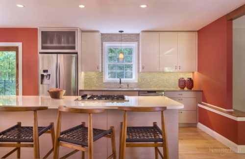 Contemporary Cabinets for a kitchen in Exeter, NH