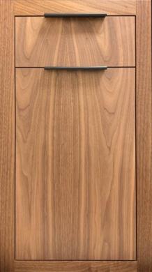 Door Style: Purity <br>Drawer Style: Purity<br>Wood Species: Walnut<br>Finish Color: Natural 25°<br>Job Number/Reference Number: NM119992/167613