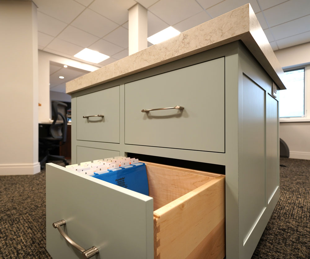 drawers hold custom adjustable dividers for files and papers