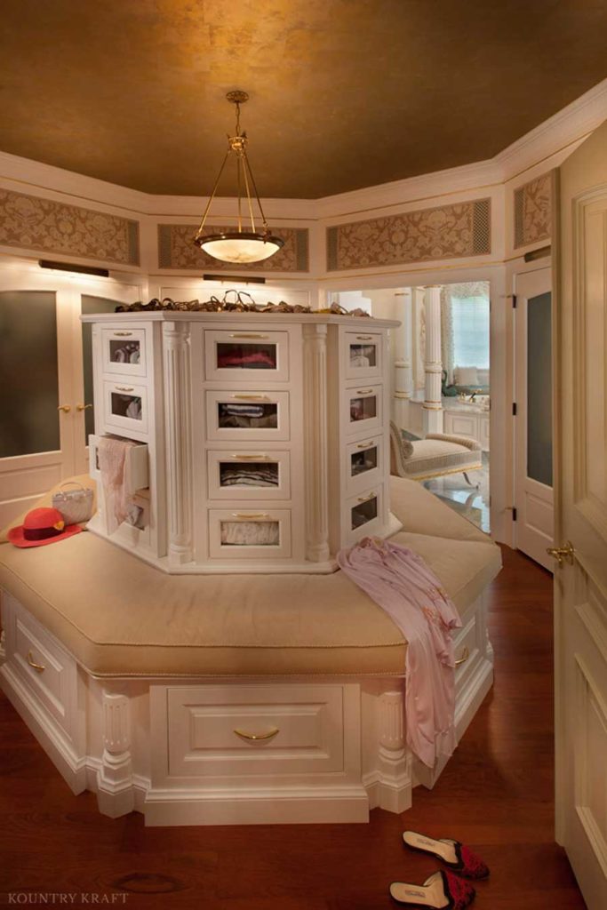 Custom Wardrobe in Chester Springs, PA Kountry