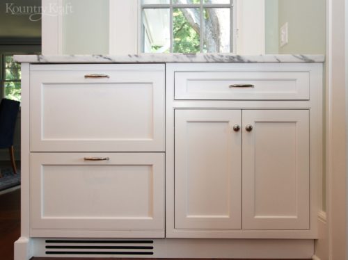 Classic White Cabinets in Madison, New Jersey